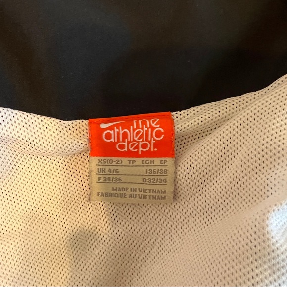 SOLD Vintage Nike jacket - Picture 3 of 3